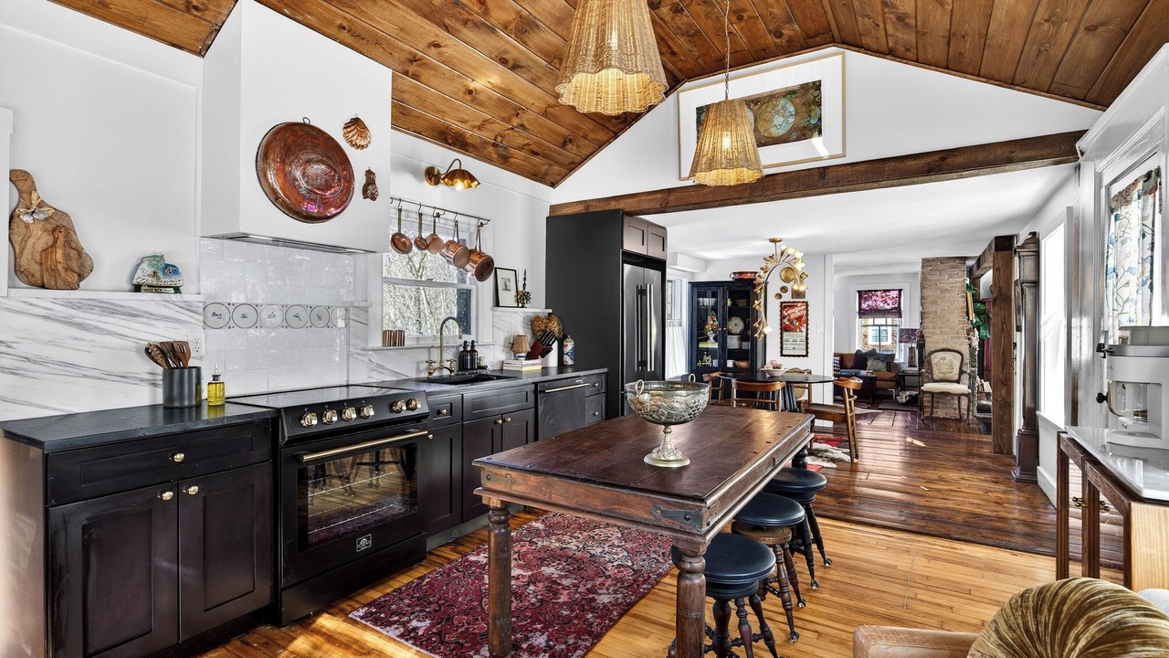 Photo of Kitchen in Clinton