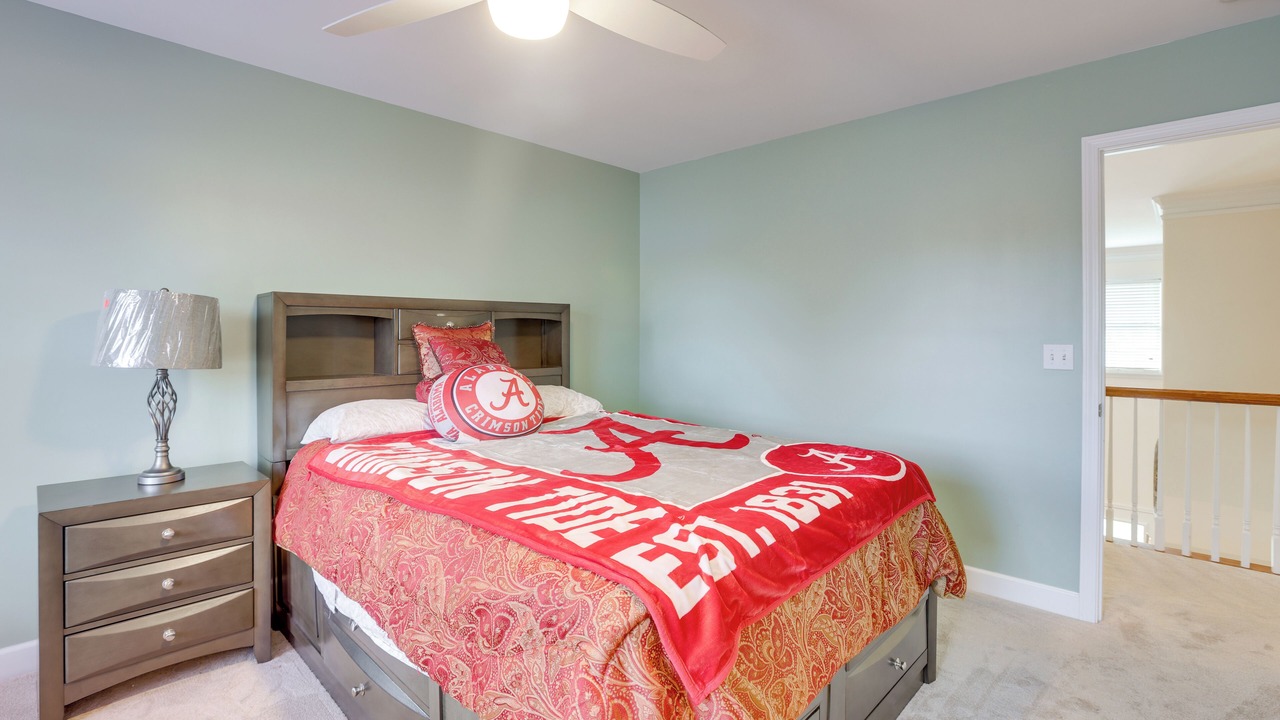 Photo of Bedroom in Tuscaloosa