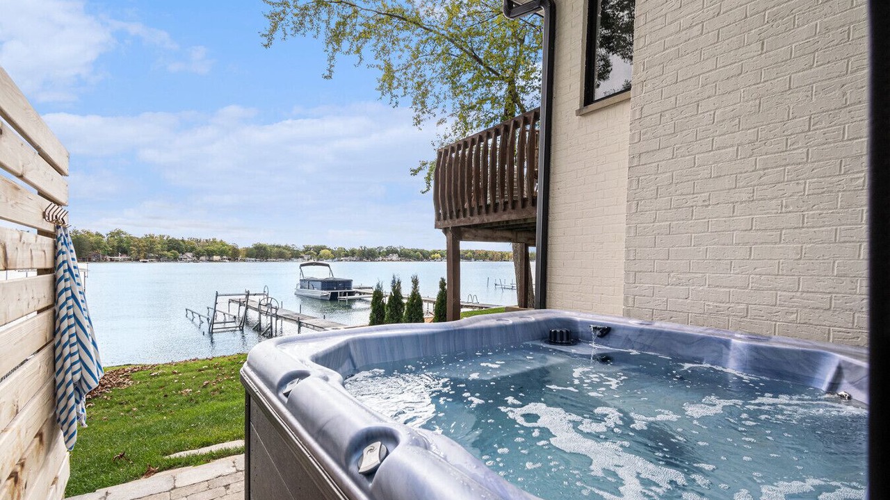 Photo of Outdoor in Sister Lakes