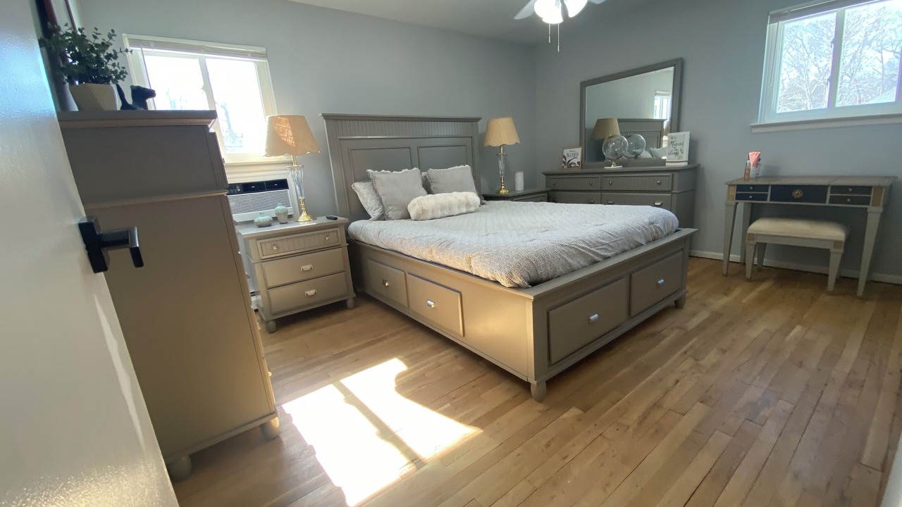 Photo of Bedroom in Hauppauge