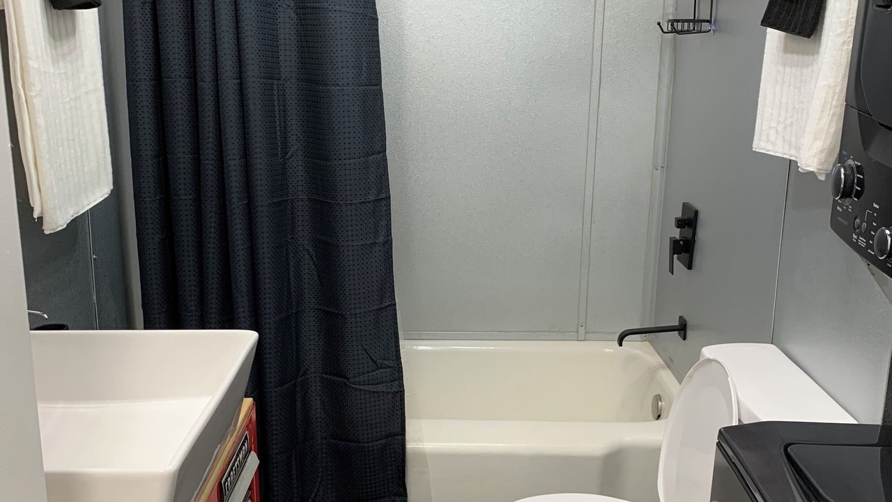 Photo of Bathroom in Tuscaloosa