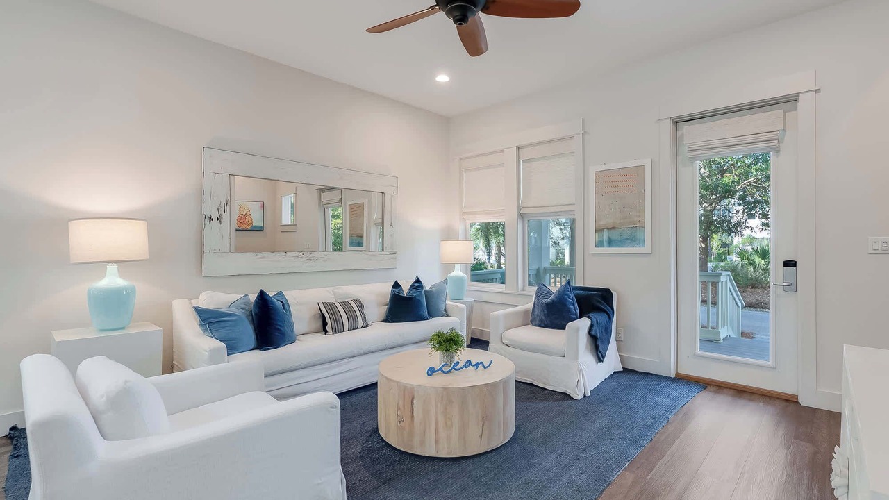 Photo of Livingroom in Treetop