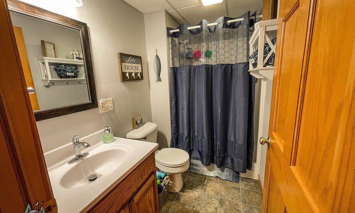 Photo of Bathroom in Butternut
