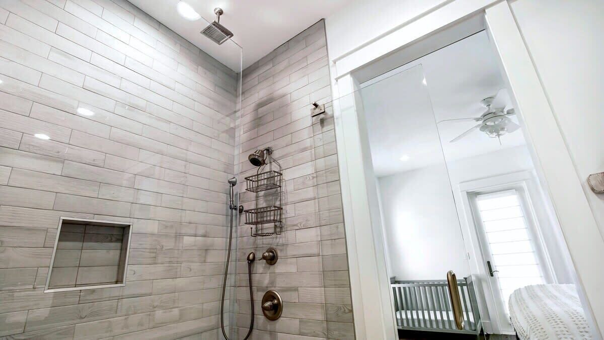 Photo of Bathroom in Greenway Park
