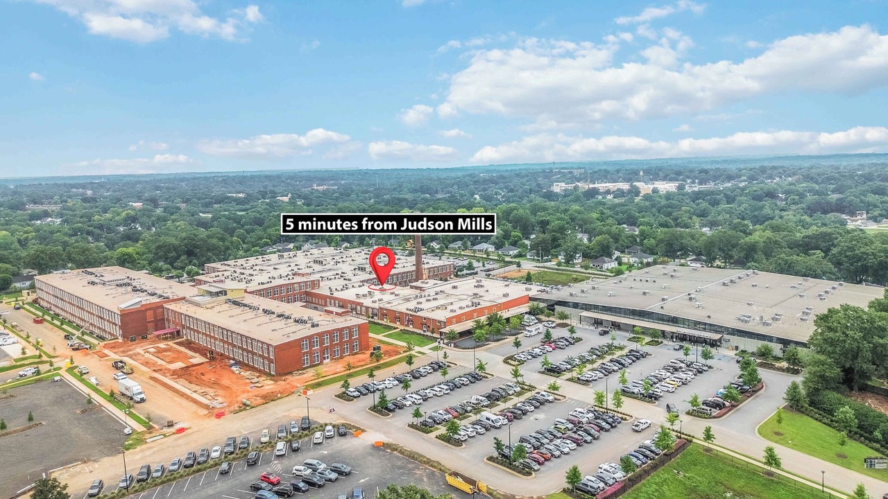 Photo of Outdoor in Greenville