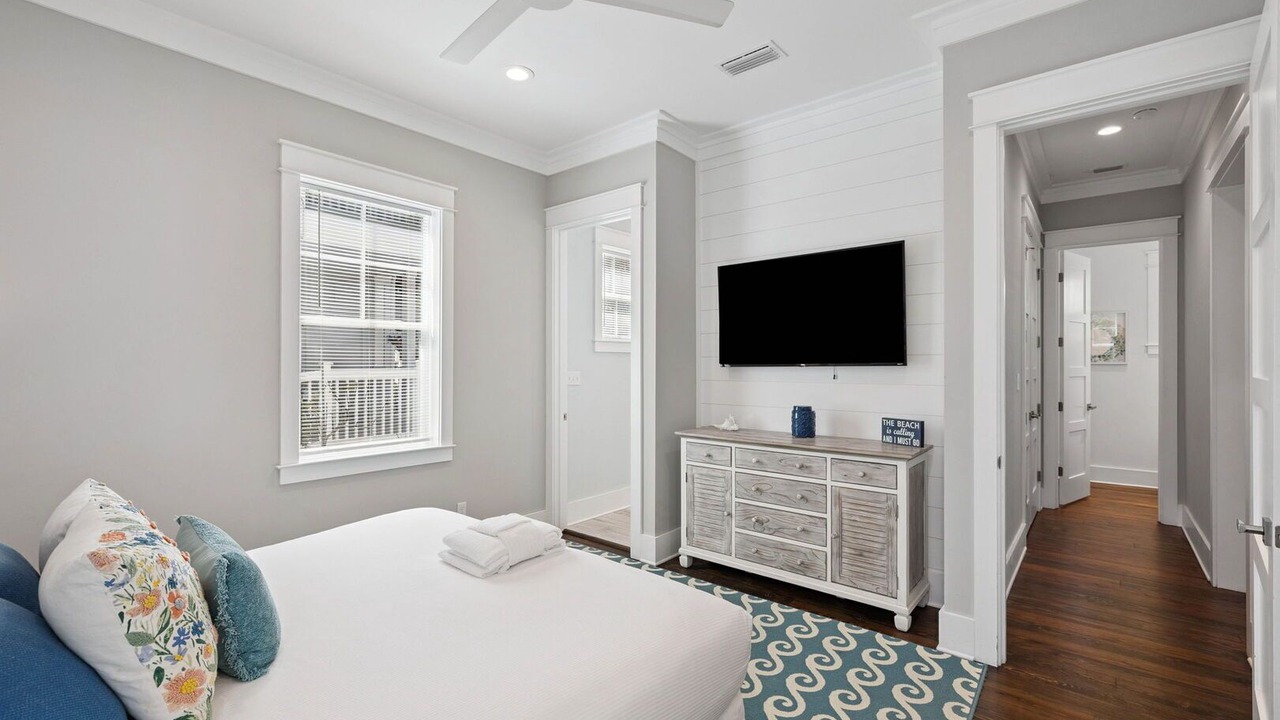 Photo of Bedroom in Greenway Park