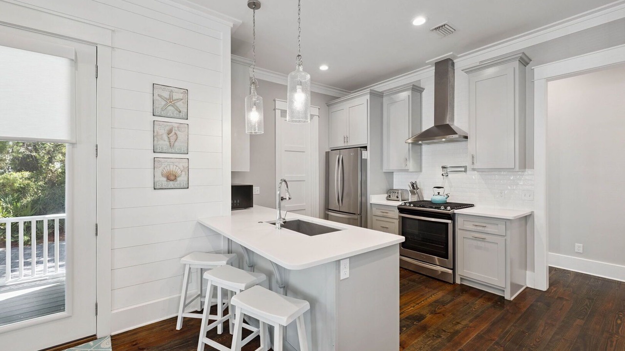 Photo of Kitchen in Greenway Park