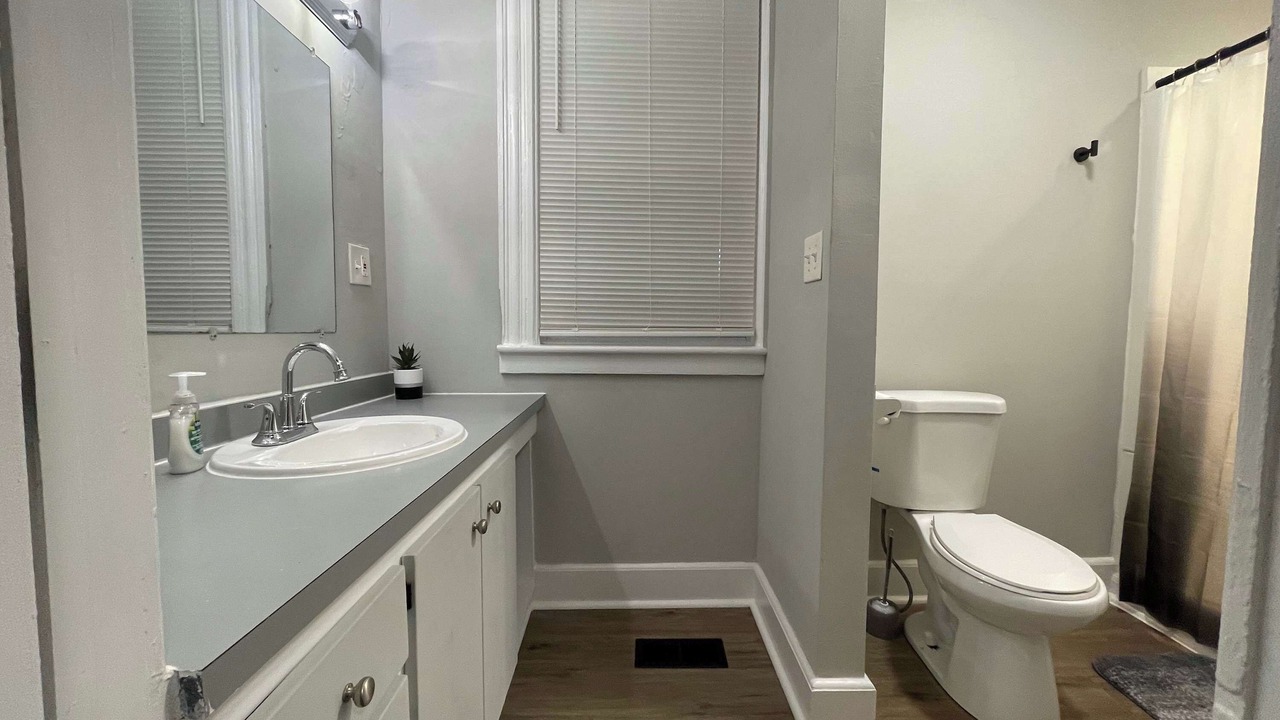 Photo of Bathroom in Middletown