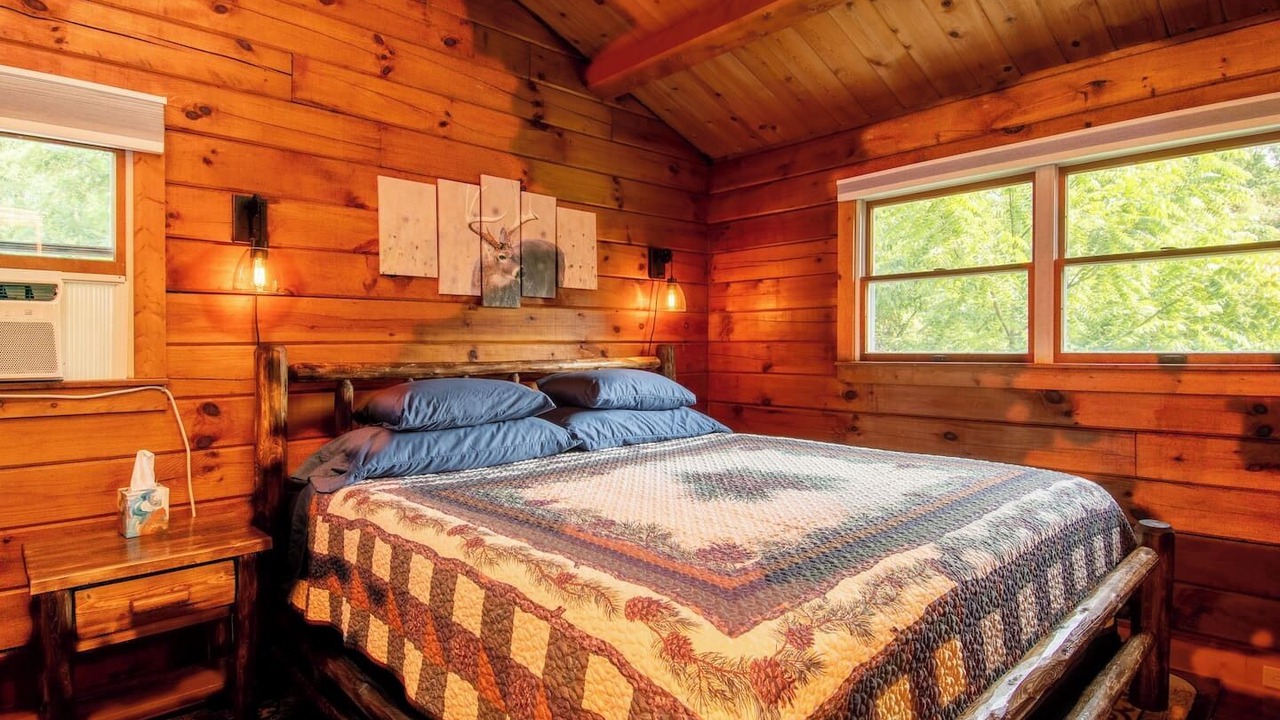 Photo of Bedroom in Yorkville