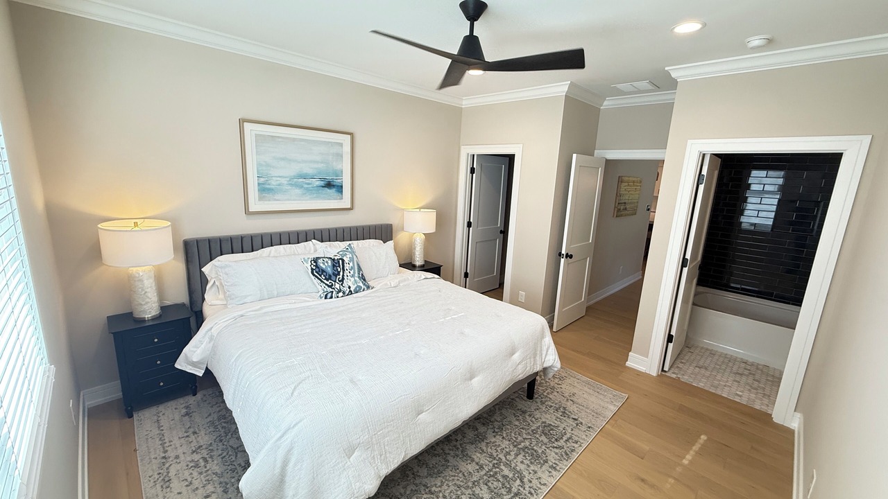Photo of Bedroom in Fontana-on-Geneva Lake