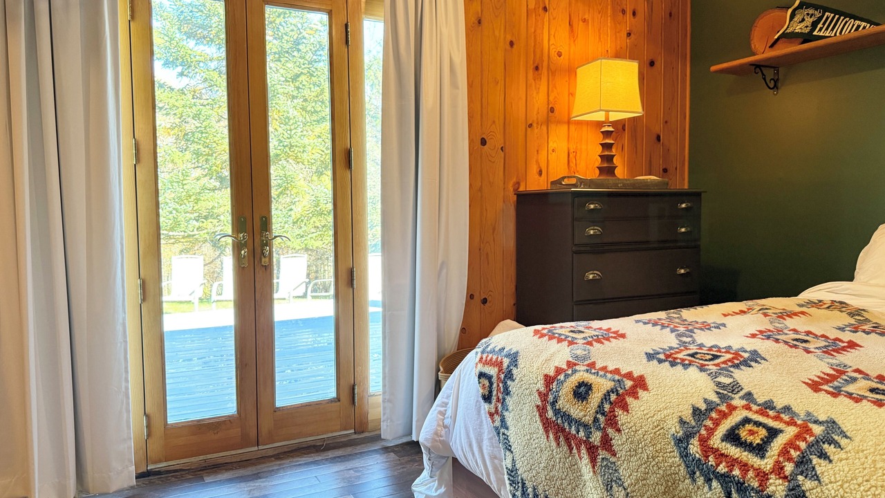 Photo of Bedroom in Ellicottville