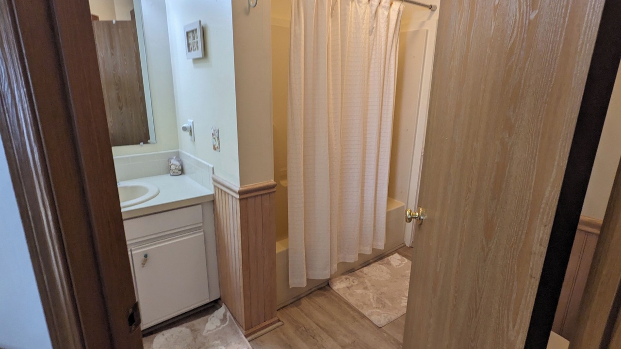 Photo of Bathroom in Gypsum