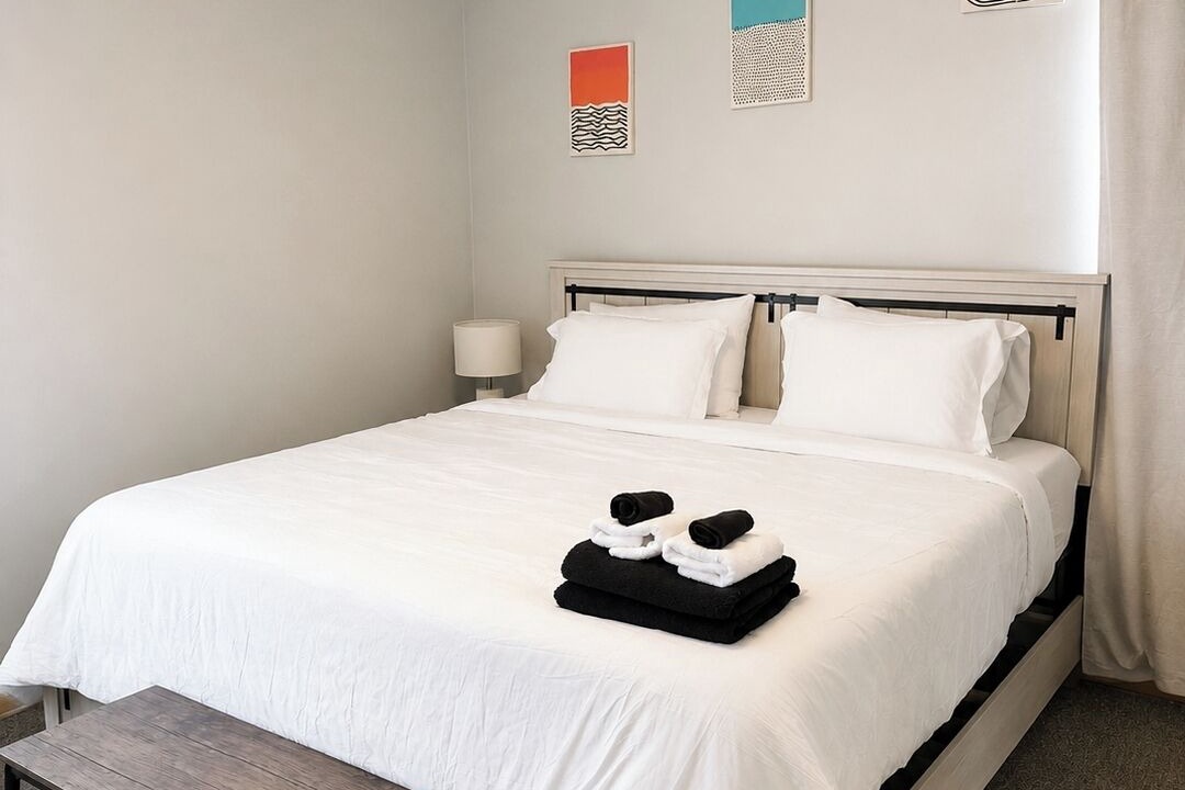 Photo of Bedroom in Elmwood Park