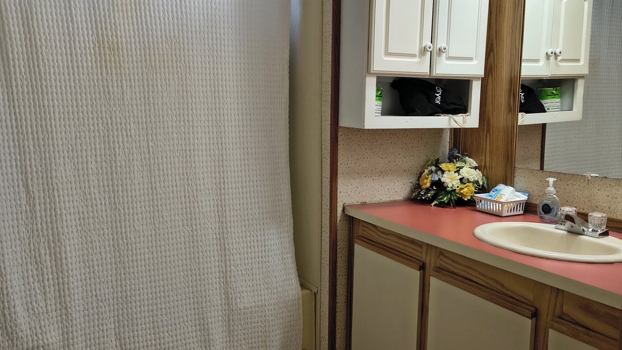 Photo of Bathroom in Summersville