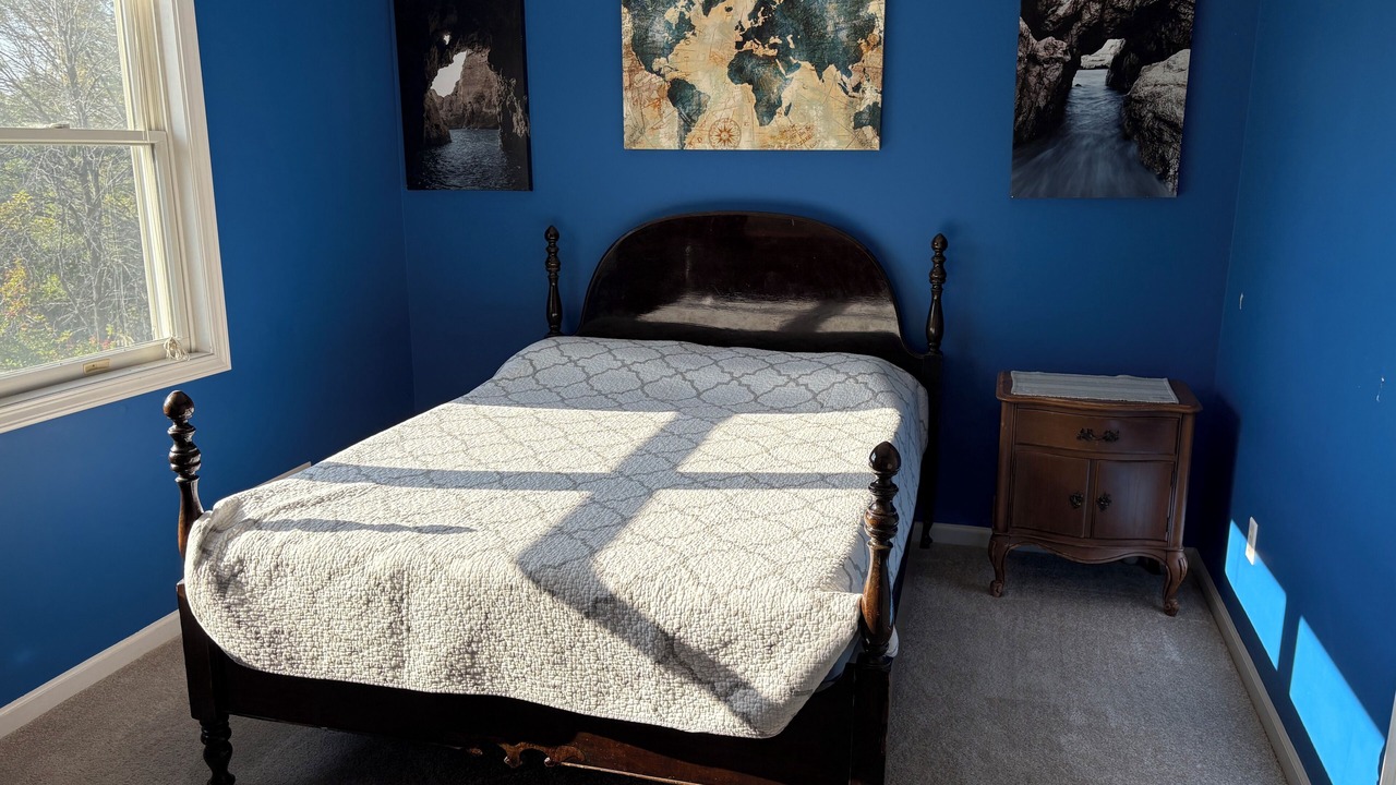 Photo of Bedroom in Victor