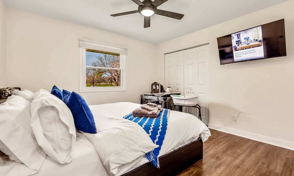 Photo of Bedroom in Milwaukee