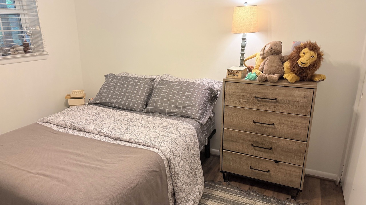 Photo of Bedroom in Shirlington