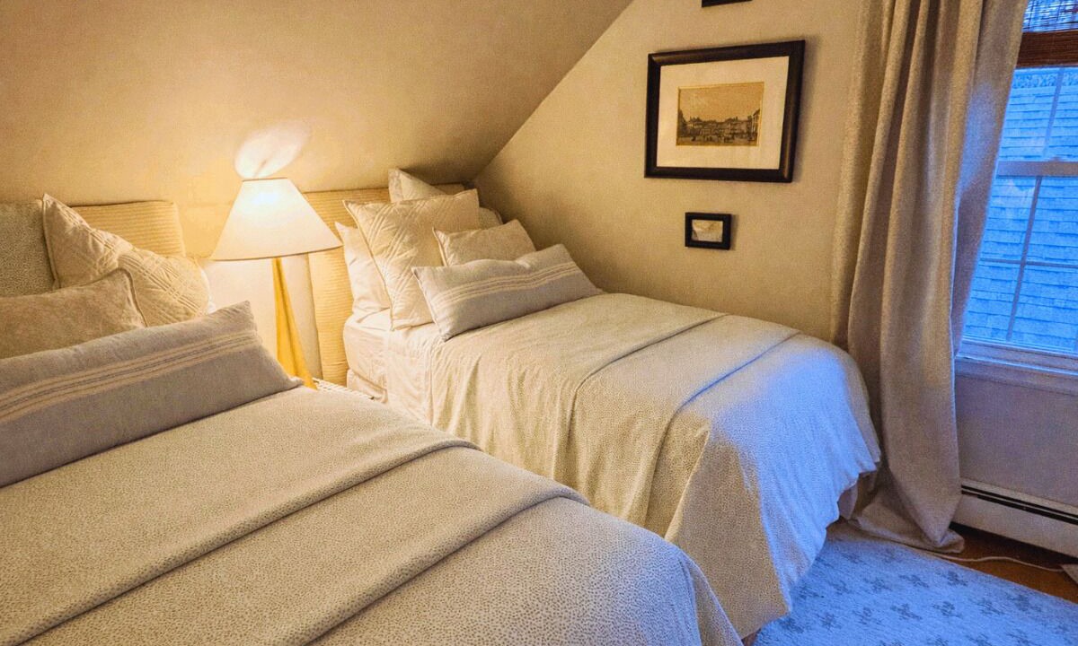 Photo of Bedroom in Canaan