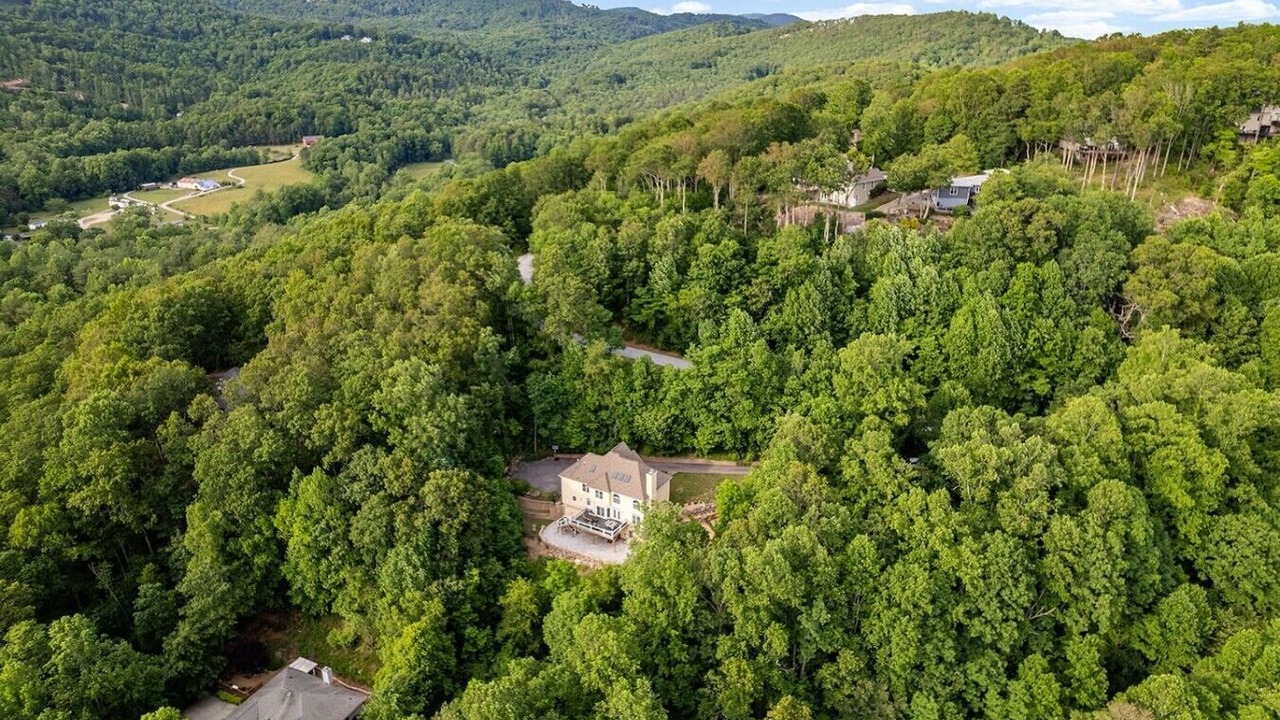 Photo of Outdoor in Hendersonville