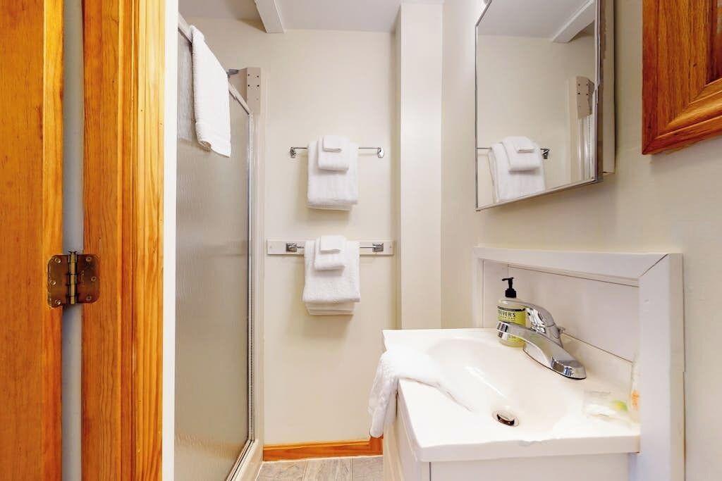 Photo of Bathroom in The Bays