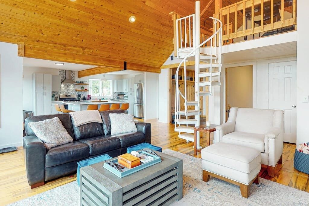 Photo of Livingroom in Winter Park Highlands