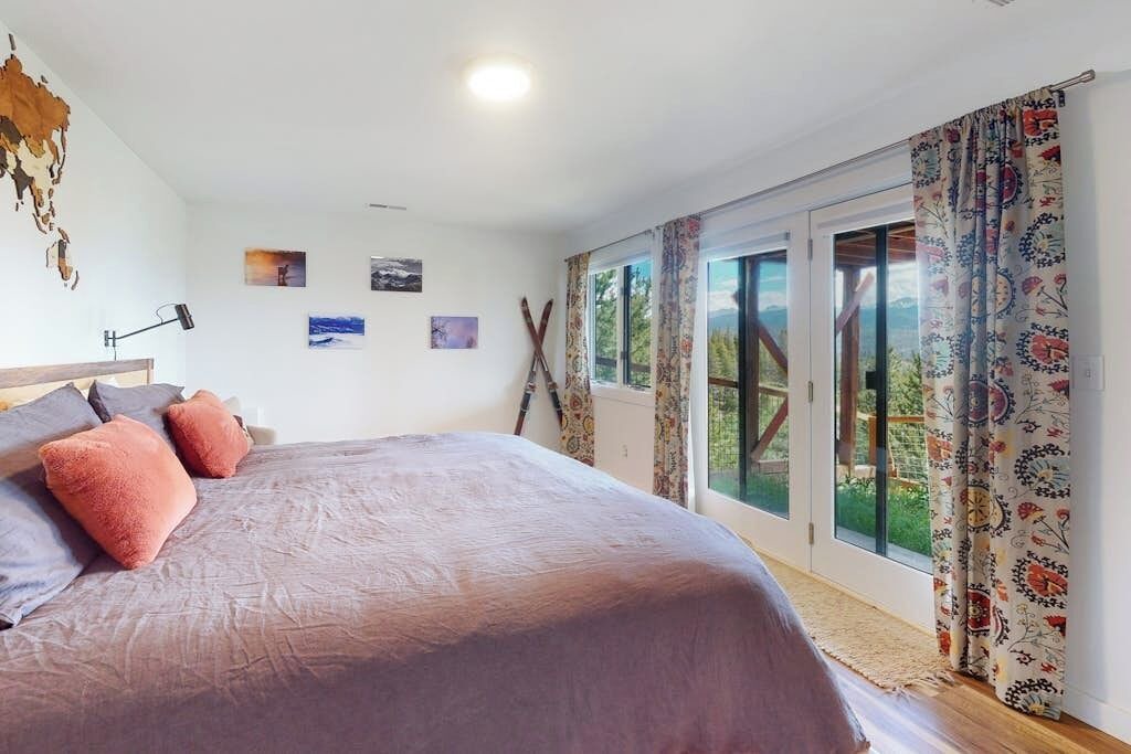 Photo of Bedroom in Winter Park Highlands
