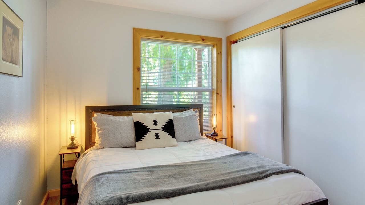 Photo of Bedroom in Mineral