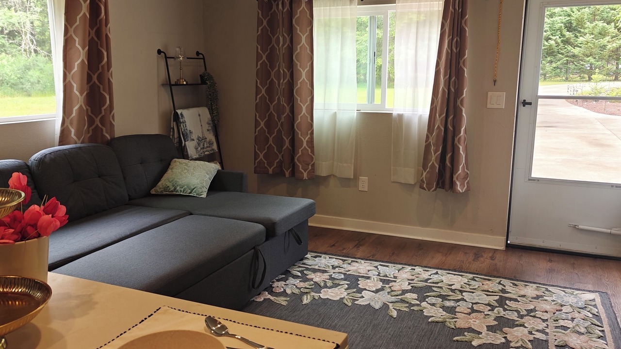 Photo of Livingroom in Lake Morton-Berrydale