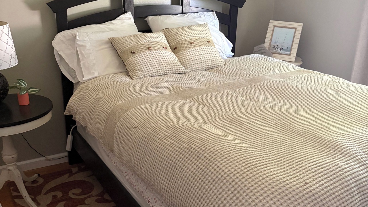 Photo of Bedroom in Neenah