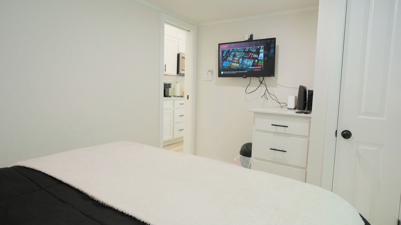 Photo of Bedroom in Woodfin