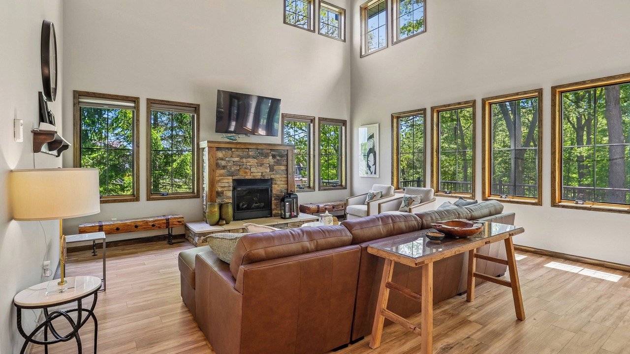 Photo of Livingroom in Waterfront Greens