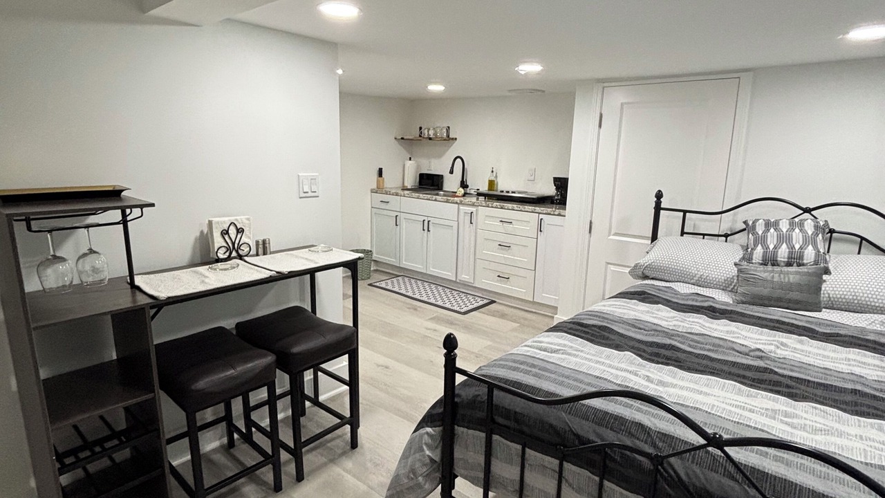 Photo of Bedroom in Taylors