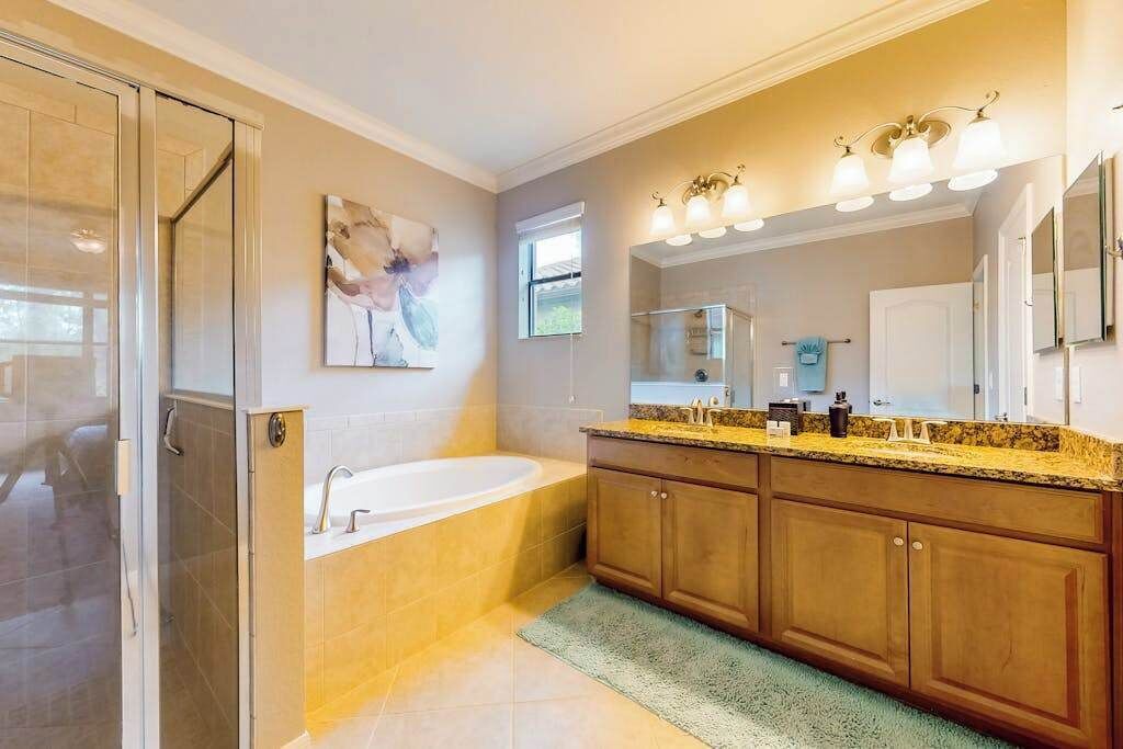 Photo of Bathroom in Estero
