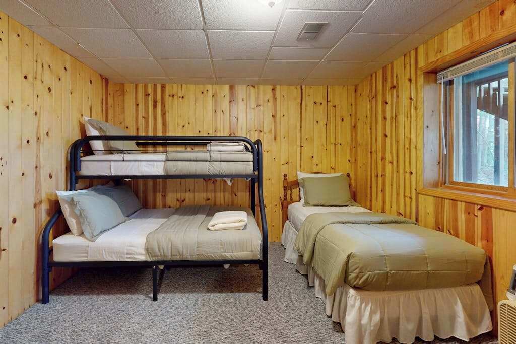 Photo of Bedroom in Three Lakes