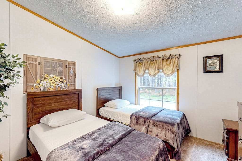 Photo of Bedroom in Conover