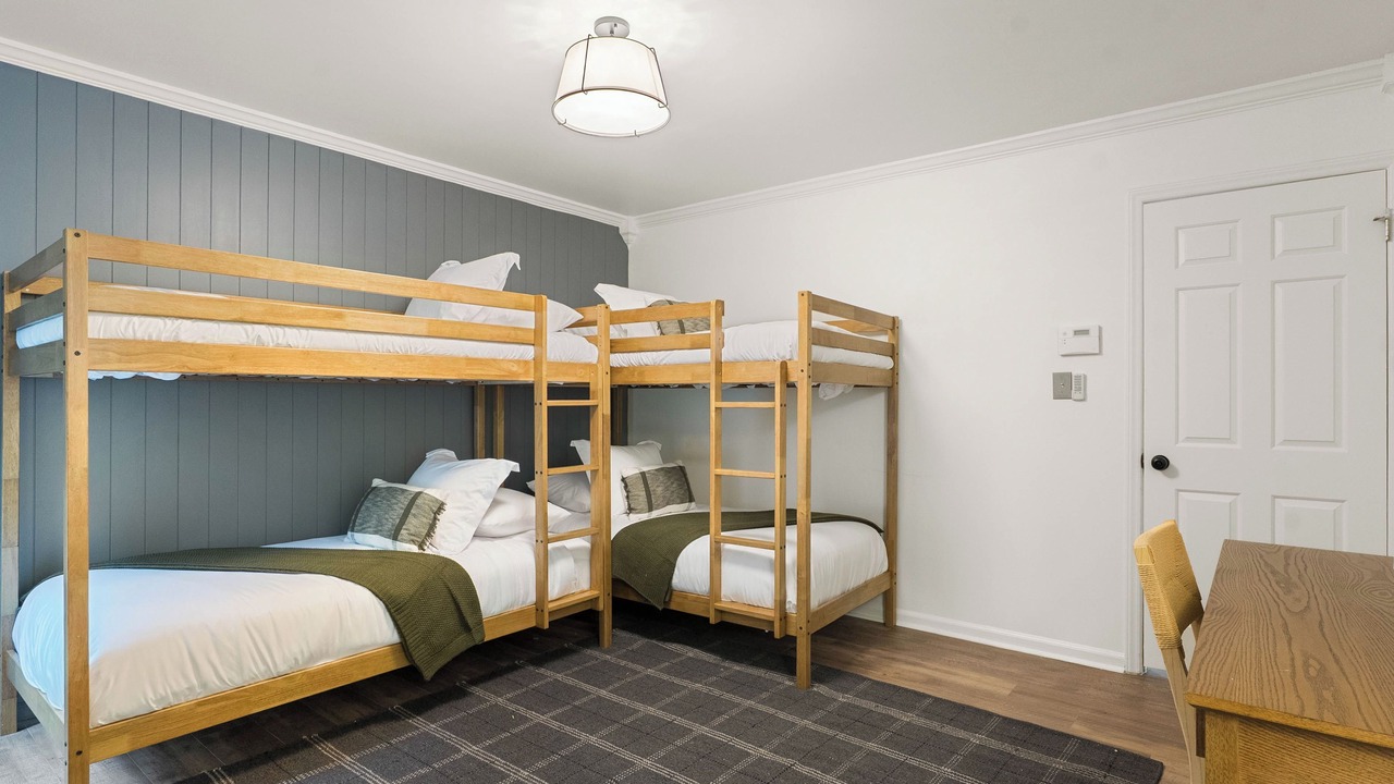 Photo of Bedroom in Seneca