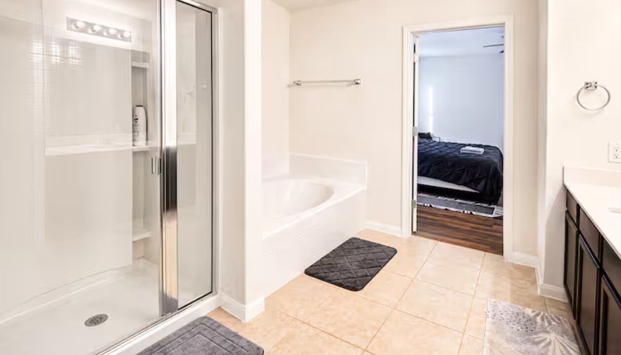 Photo of Bathroom in Manor
