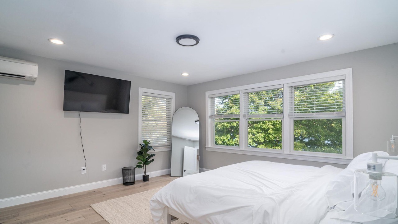 Photo of Bedroom in North Lake George