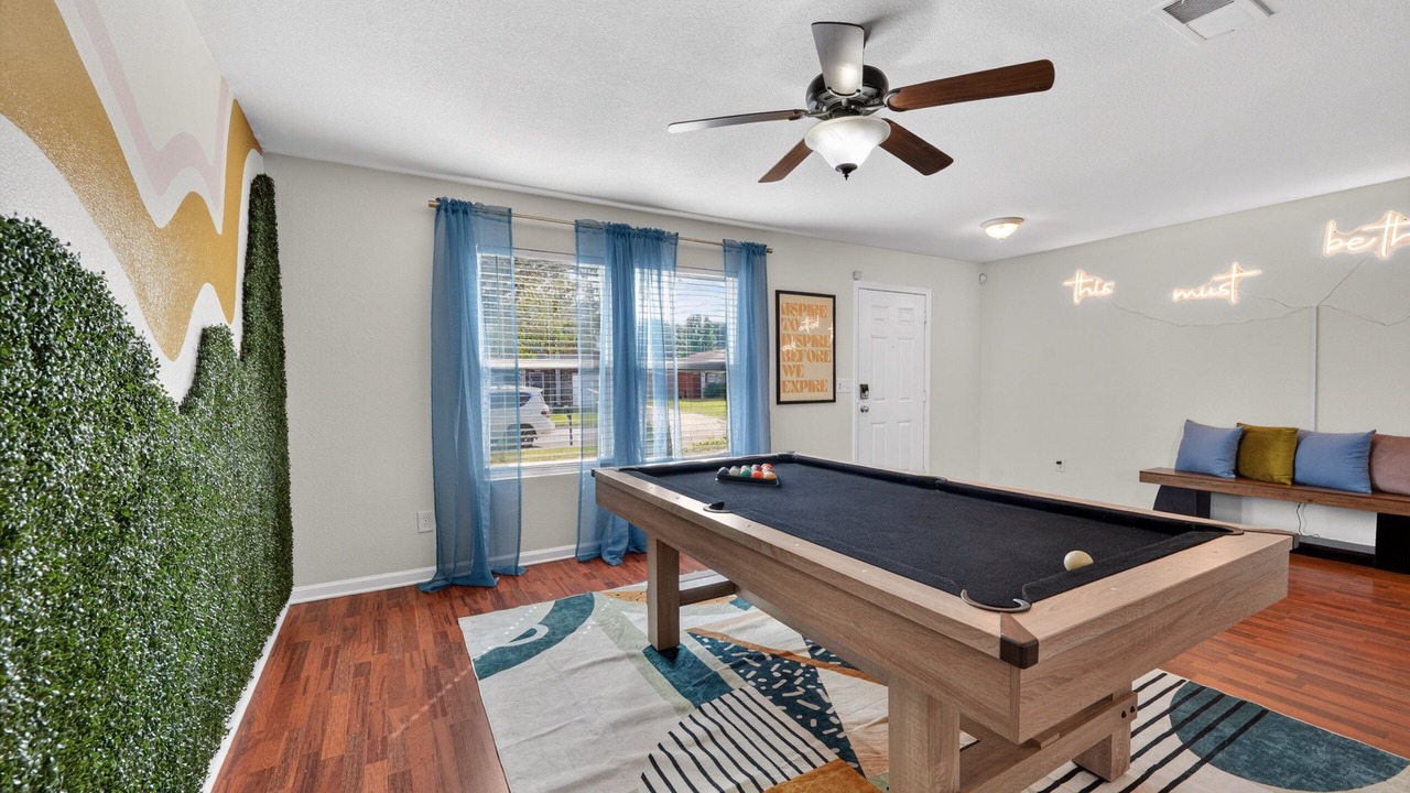 Photo of Bedroom in Normal