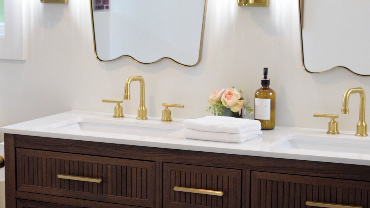 Photo of Bathroom in Six Mile