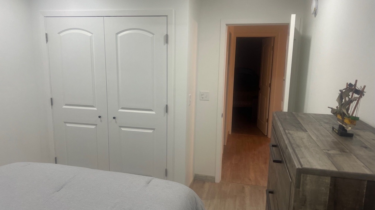 Photo of Bedroom in Lansing