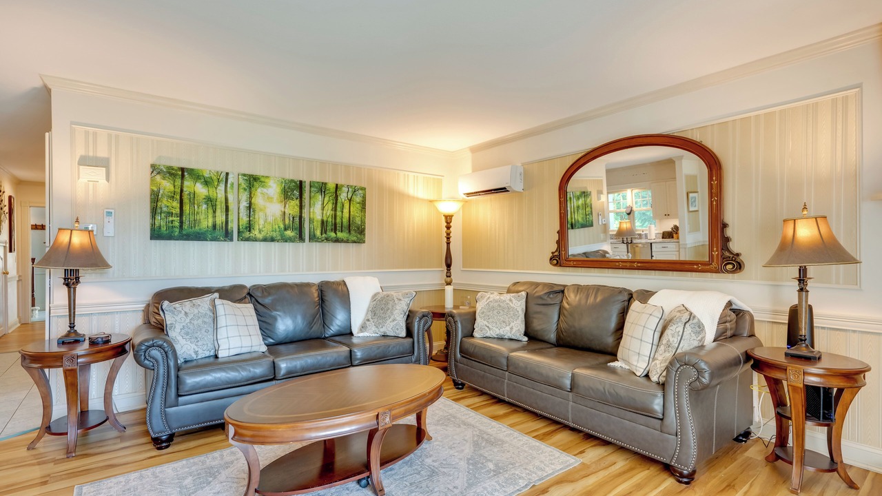 Photo of Livingroom in Jackson