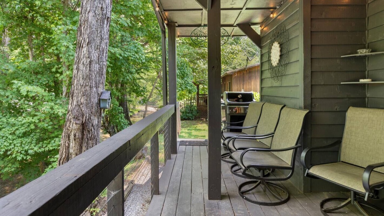 Photo of Patio Balcony in Maggie Valley