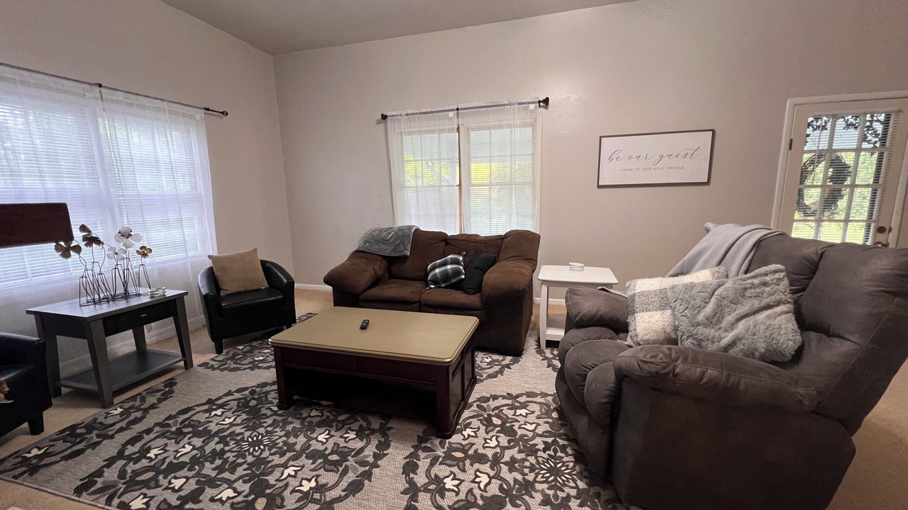 Photo of Livingroom in Fort Mc Clellan