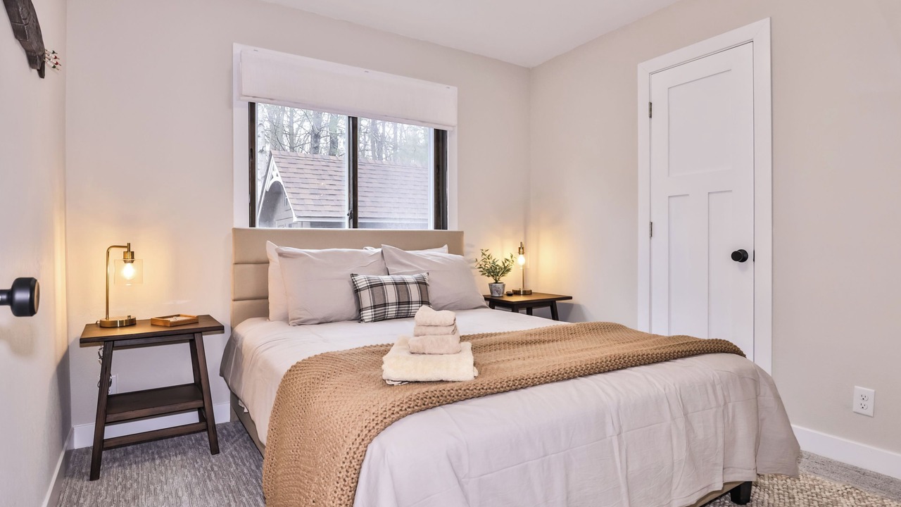 Photo of Bedroom in Boulder Junction