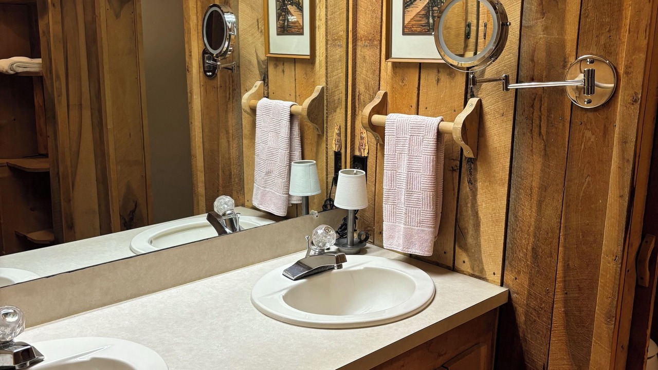 Photo of Bathroom in Rockbridge Baths