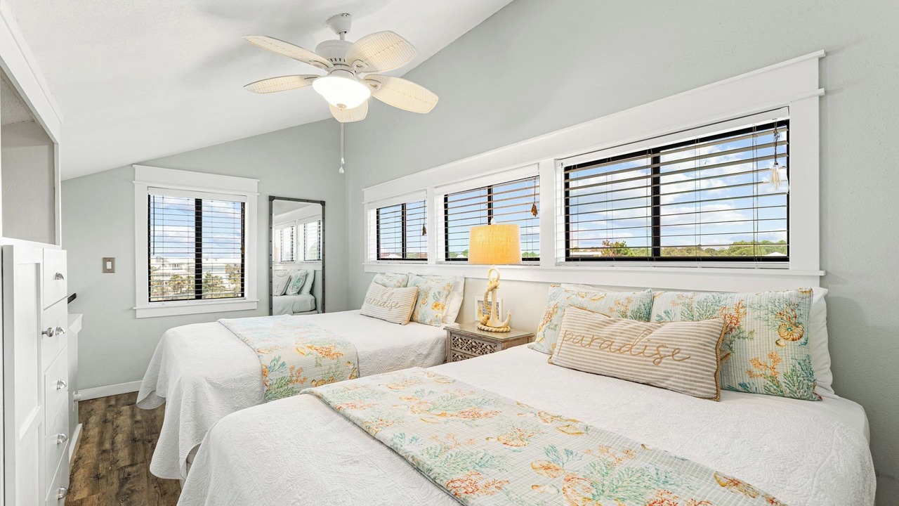 Photo of Bedroom in Seagrove Beach