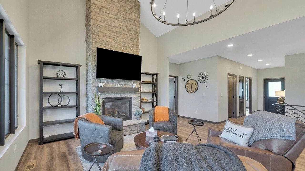 Photo of Livingroom in Sturgis