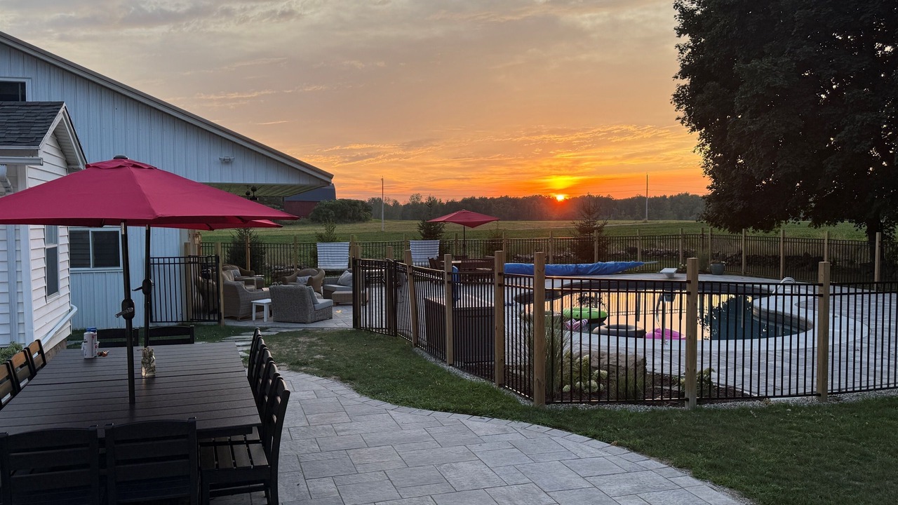 Photo of Patio Balcony in Ontario City