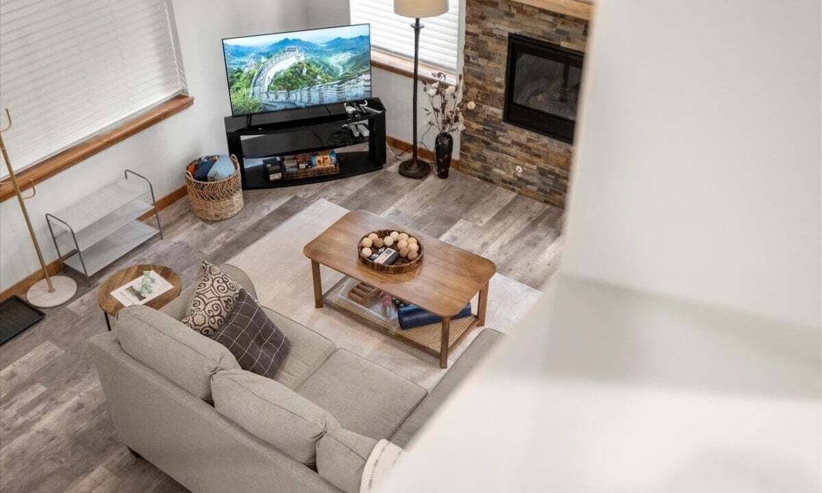Photo of Livingroom in Paradise Estates